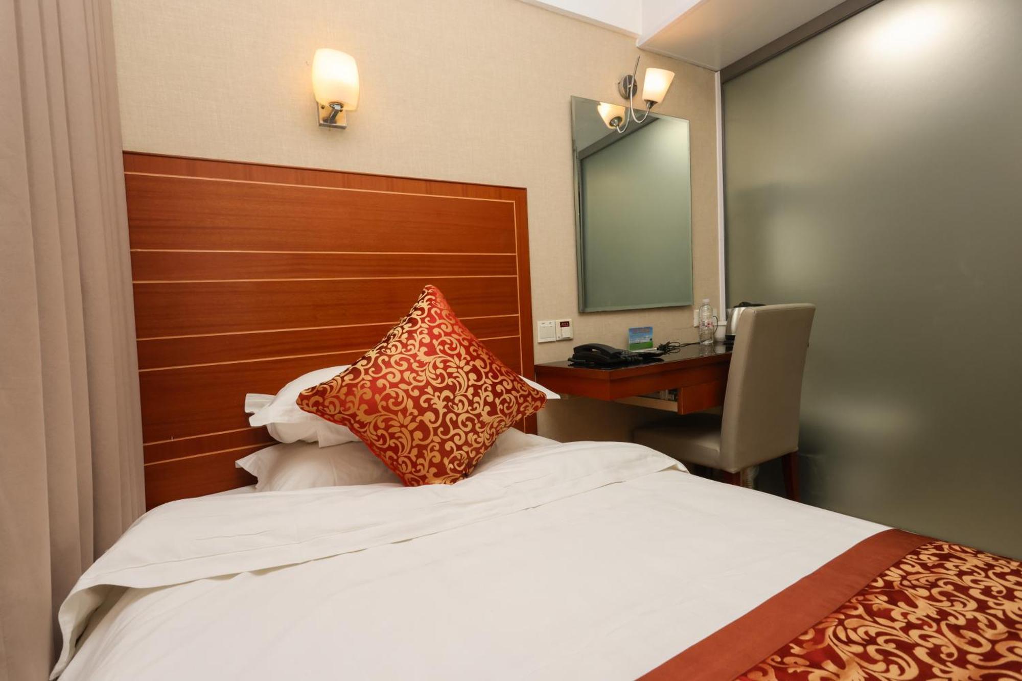 Shanghai YUHANG Hotel Bagian luar foto